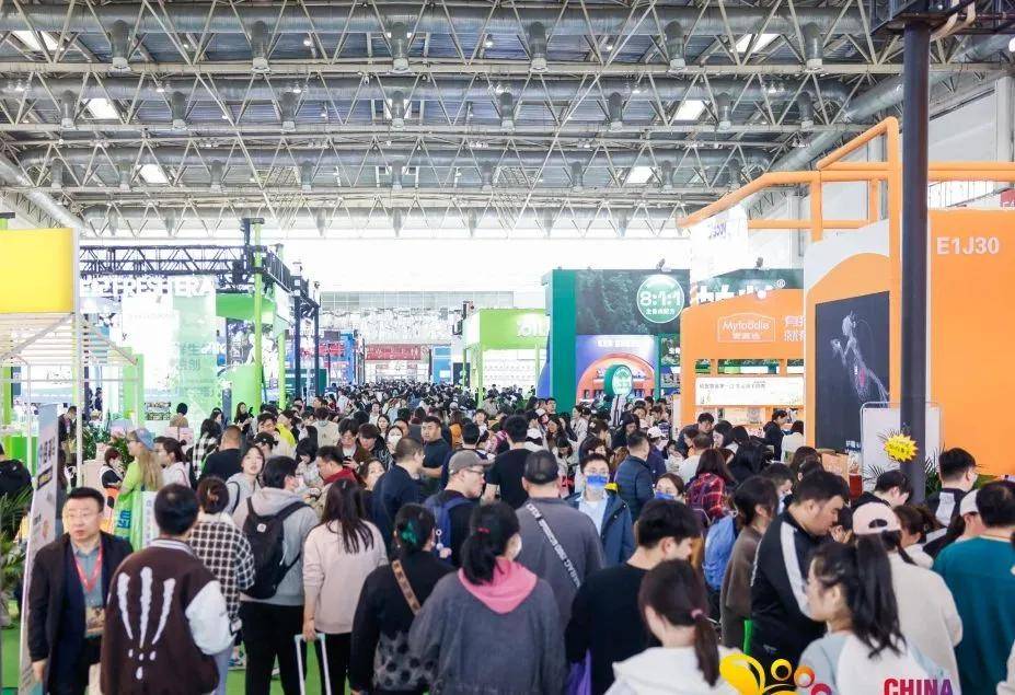 第11届雄鹰京宠展在北京闭幕.jpg